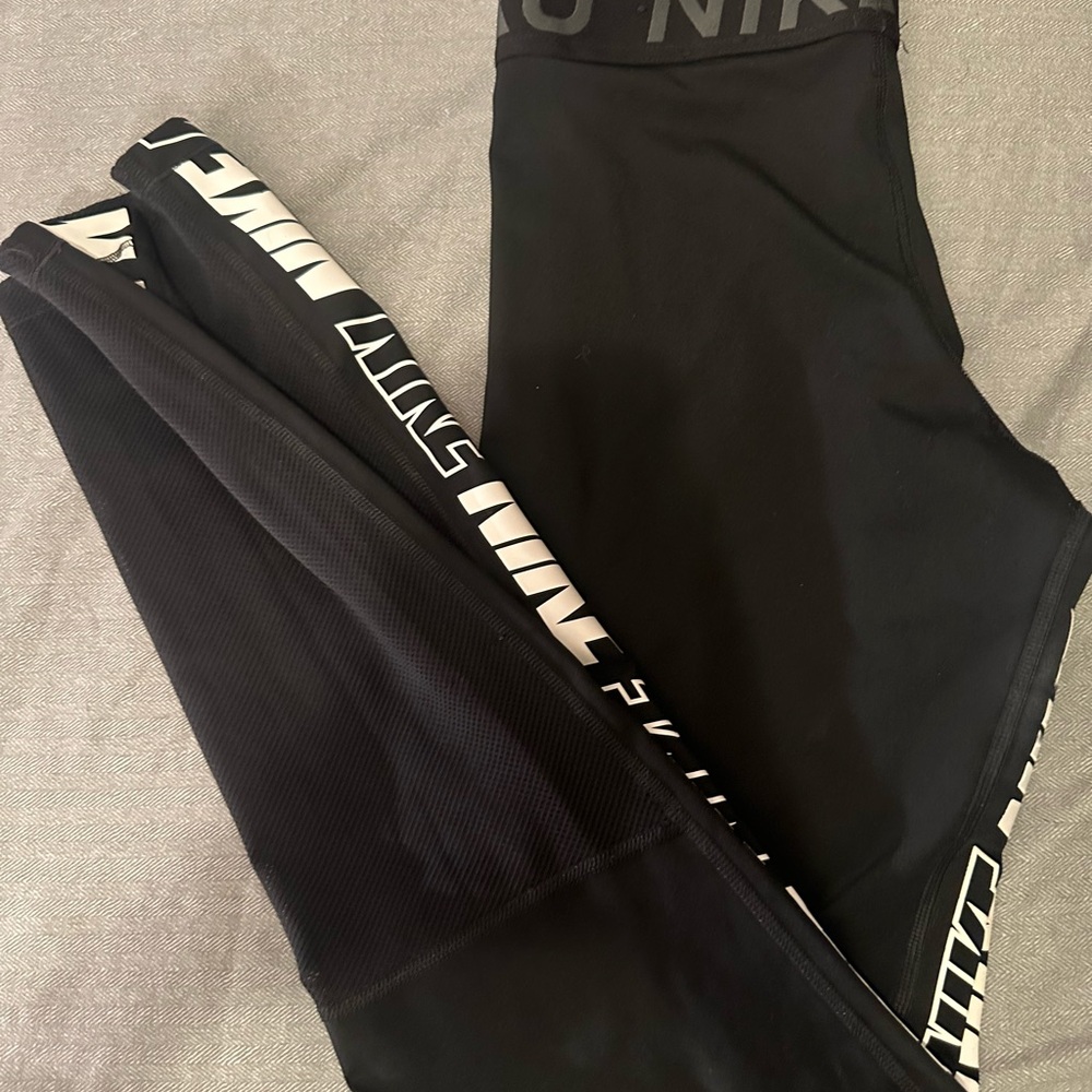 Nike Women’s Black and White Leggings
